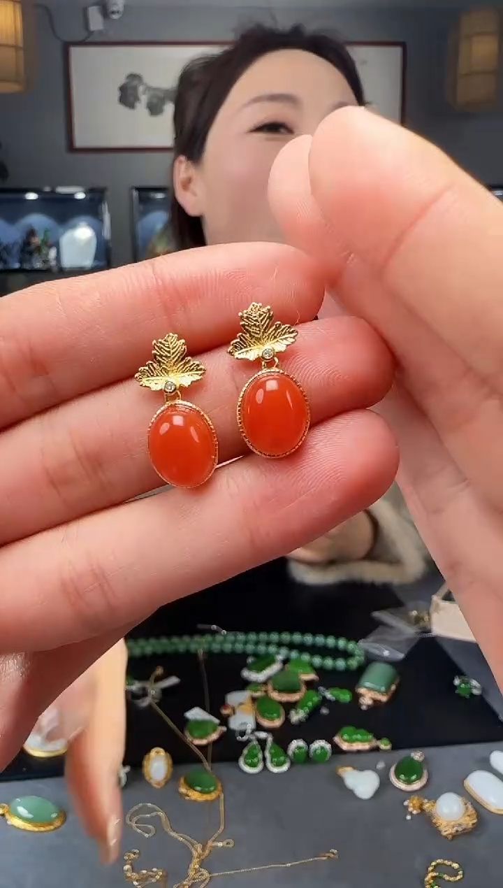 【闪购商品】南红玛瑙耳钉银S925镶嵌1