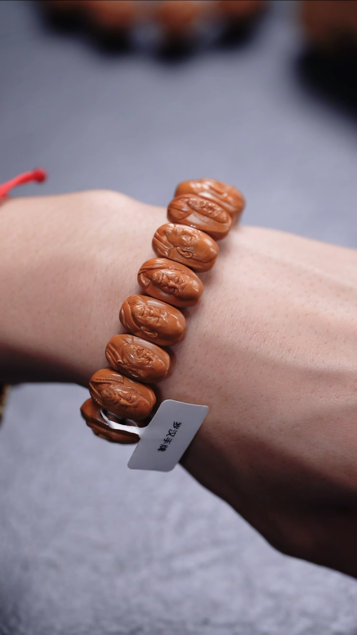 【闪购商品】橄榄核吊坠更厉害