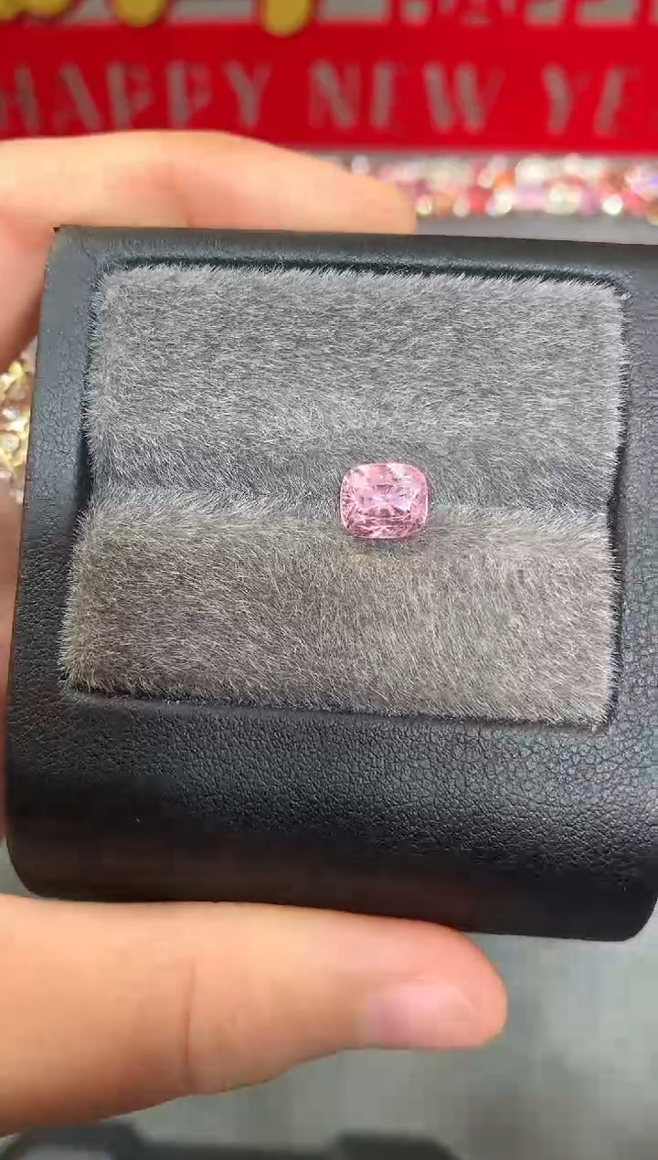 【闪购商品】定制尖晶石裸石未镶嵌枕型 橡皮粉色调 2.14ct