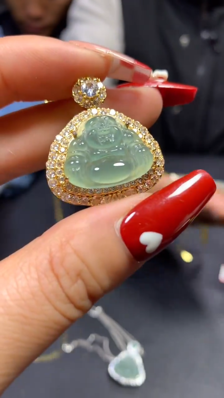 【闪购商品】翡翠吊坠(赠链)未镶嵌0095512794多样性发一