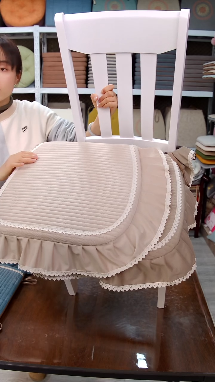 布布横条细绒：米色6个