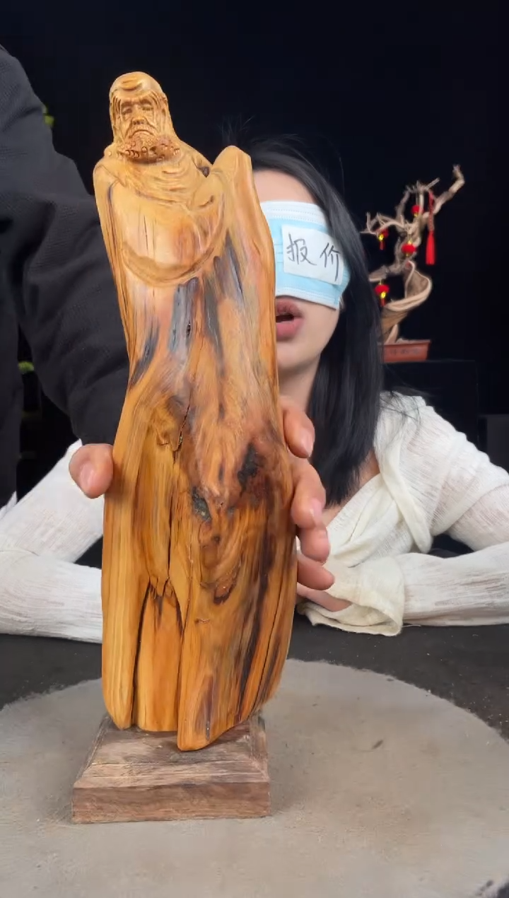 【闪购商品】柏木（崖柏）其他手工摆件,先抢先得!