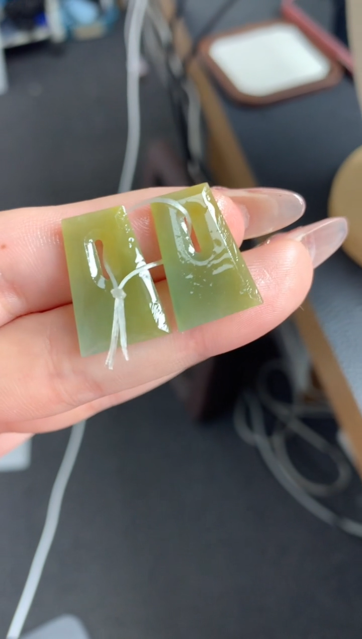 【闪购商品】定制翡翠未镶嵌一对方糖