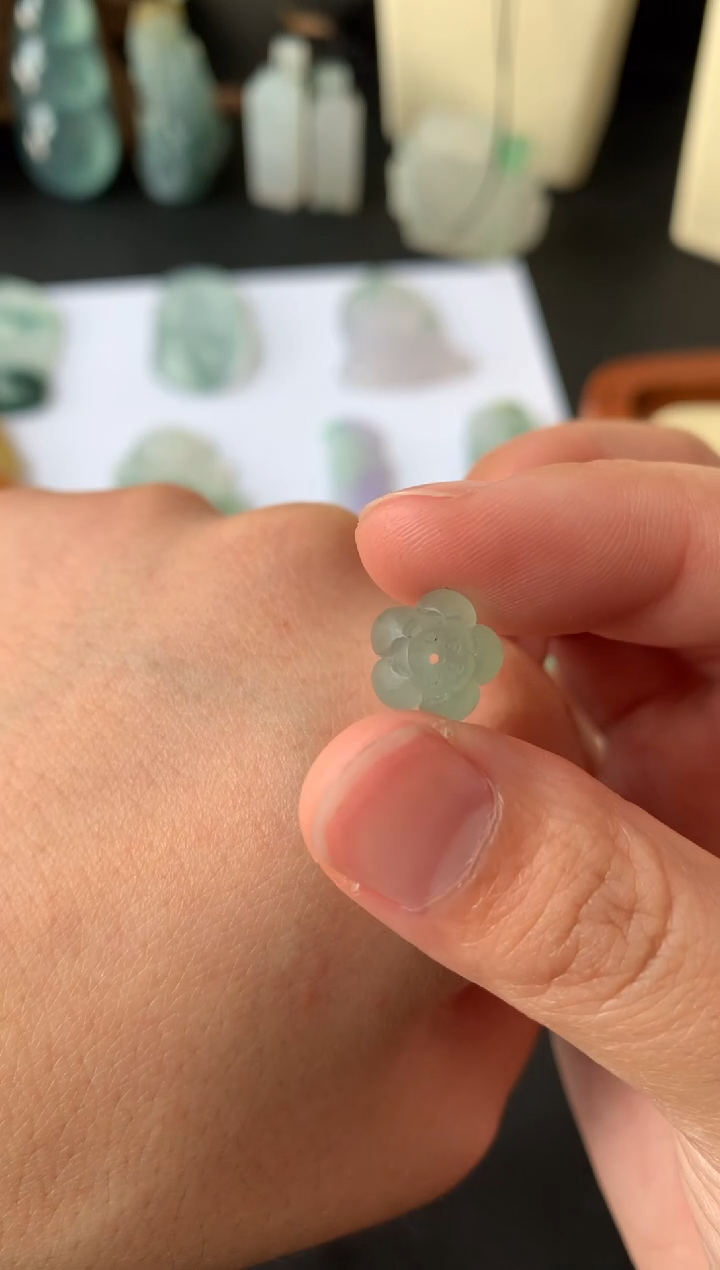 【闪购商品】定制翡翠未镶嵌翡翠