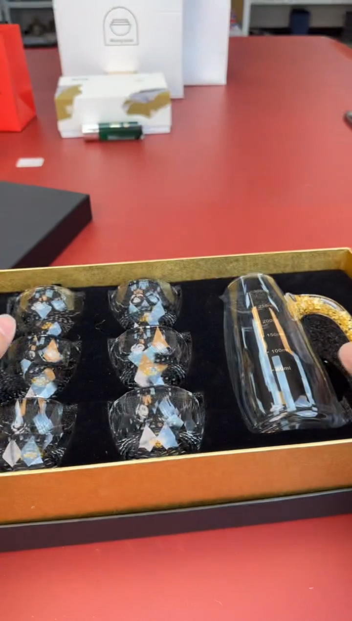 【闪购商品】瓷片新号开播全场漏@@R113