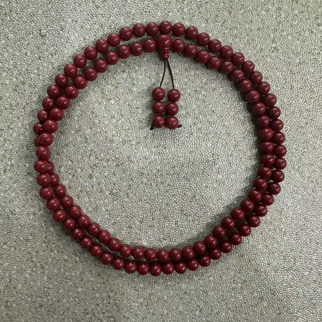 含辰砂工艺品A146 辰砂0.8cm长串人工合成