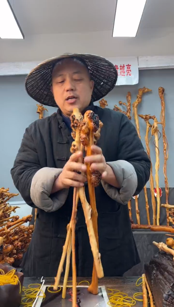 【闪购商品】黑果木其他黑果木278