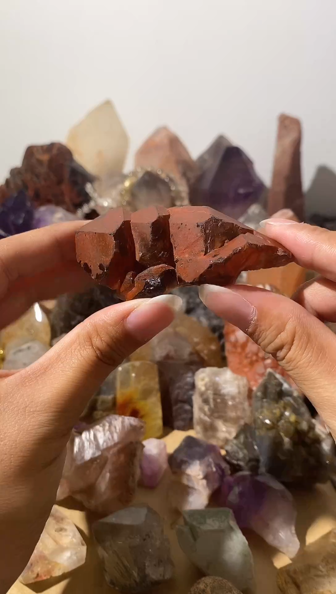 17未镶嵌水晶南非红皮水晶毛毛虫