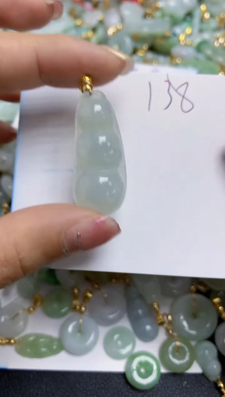 【闪购商品】翡翠颈饰合金天然翡翠A货