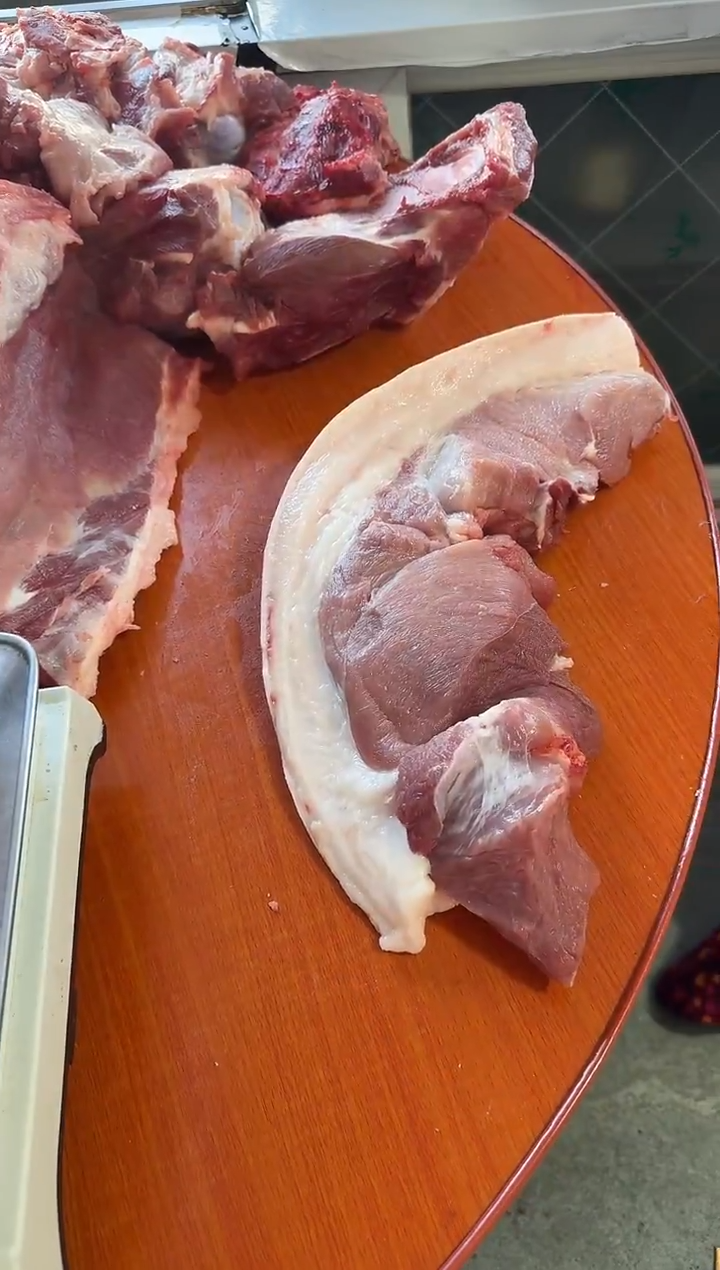 中国大陆180食用农产品?****✨猪后丘肉2.57娜小妞