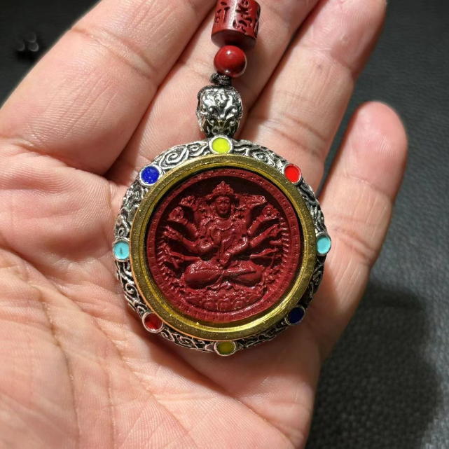 含辰砂工艺品y2043-朱砂千手观音吊坠-赠礼盒-含辰砂工艺