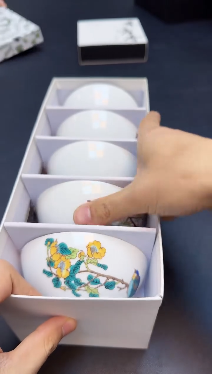 【闪购商品】瓷片全新正品一件不留@@CJ59