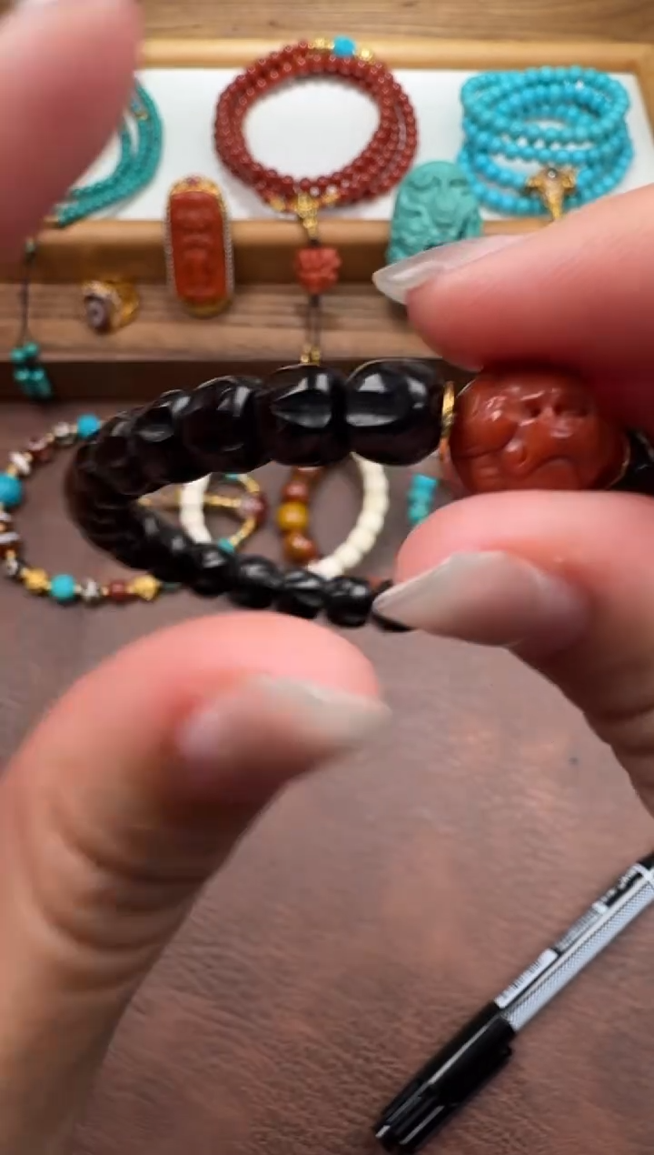 18K金镶嵌配饰配饰南红玛瑙画*～配饰配饰