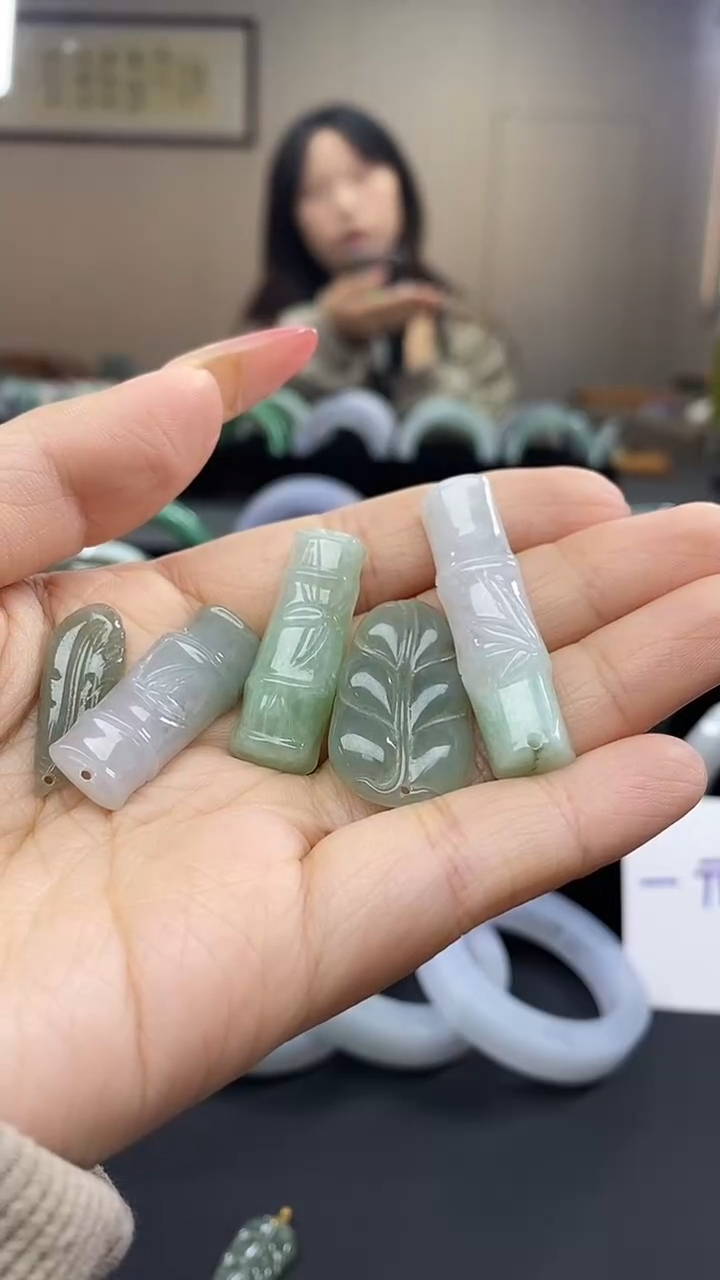 吊坠(不含链)未镶嵌翡翠吊坠任选一