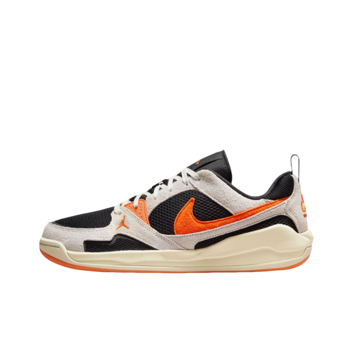 NIKE/耐克男子JORDAN CMFT ERA篮球鞋HJ6777-018