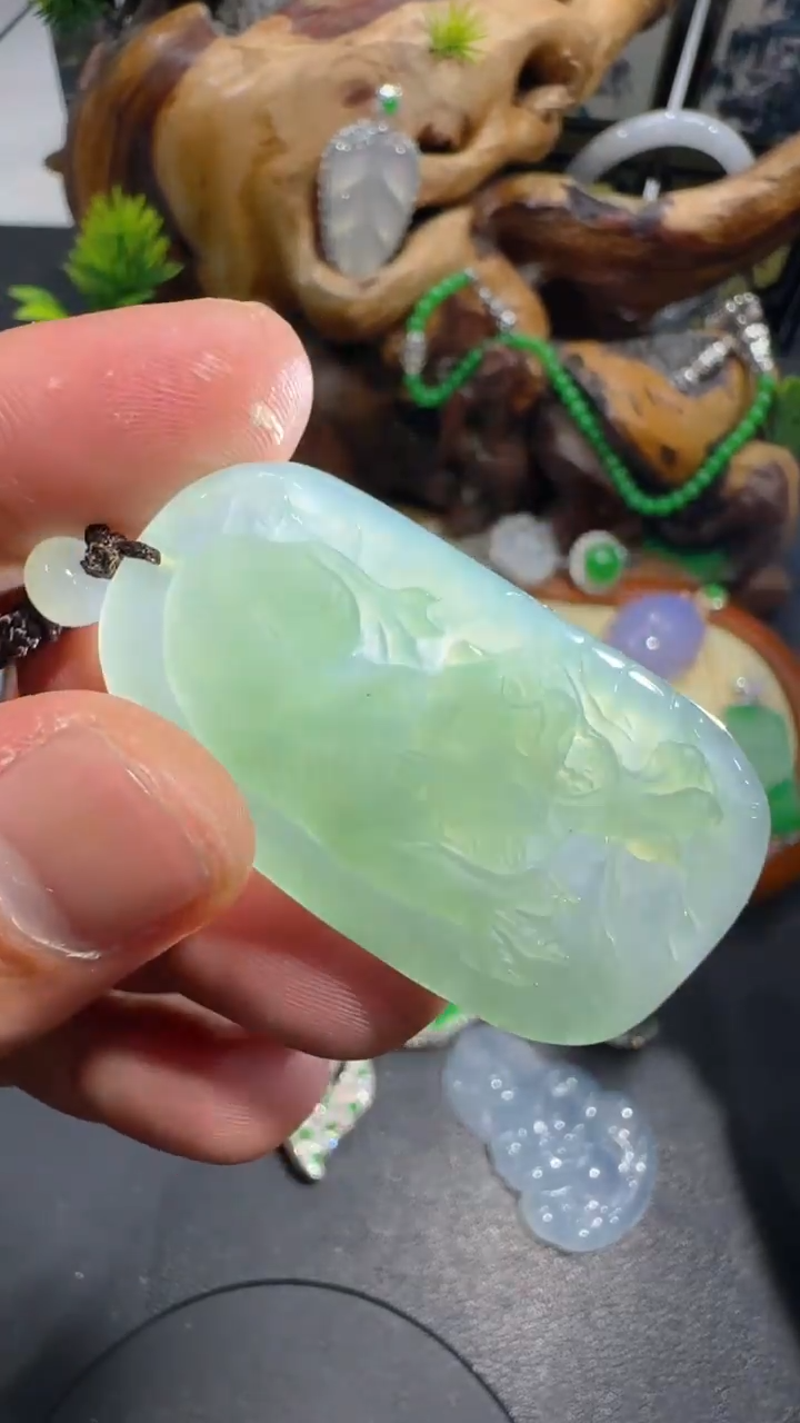 【闪购商品】翡翠吊坠(不含链)未镶嵌吊坠