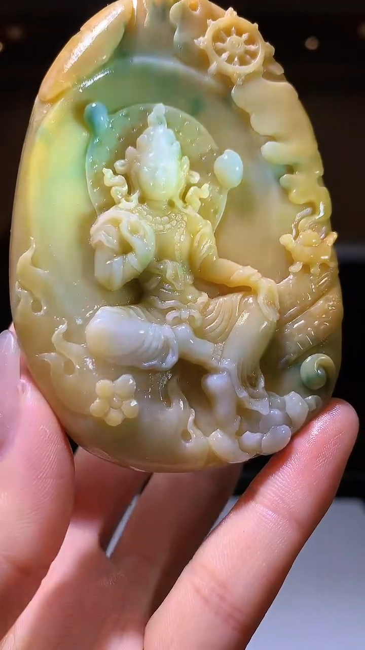 【闪购商品】定制翡翠未镶嵌1085hm-毛货挂件