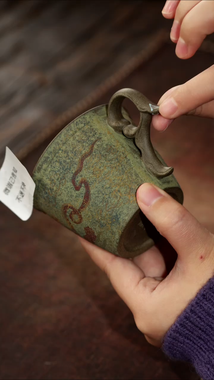 茶杯紫砂微瑕紫砂敦煌青段手把