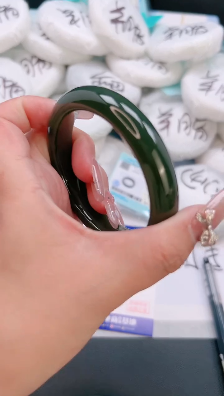 未镶嵌手镯和田玉12T19-57