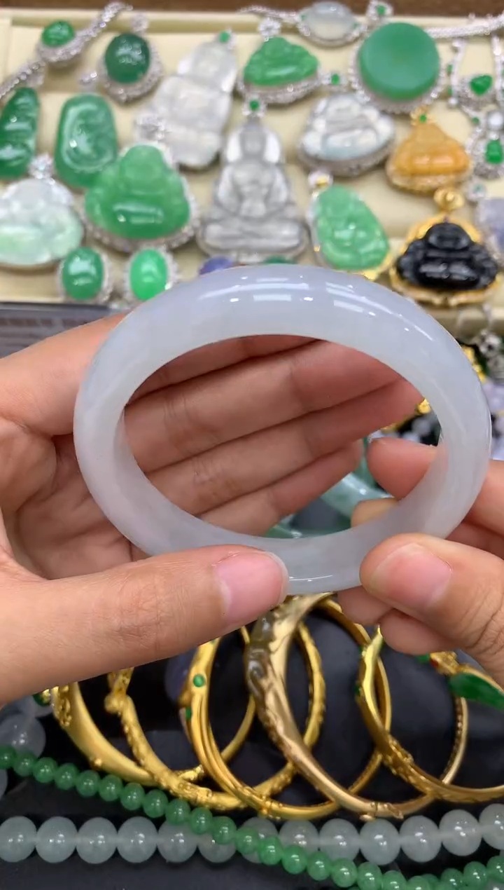 【闪购商品】翡翠手镯未镶嵌270-中国好珍宝