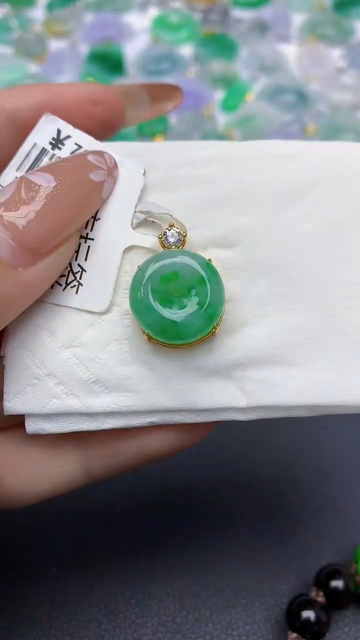 颈饰银S925镶嵌翡翠a货假一赔三支持复检百元上9元证书费自理