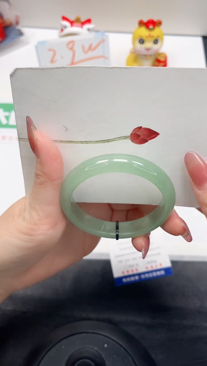 【闪购商品】石英质玉手镯未镶嵌355-55.5