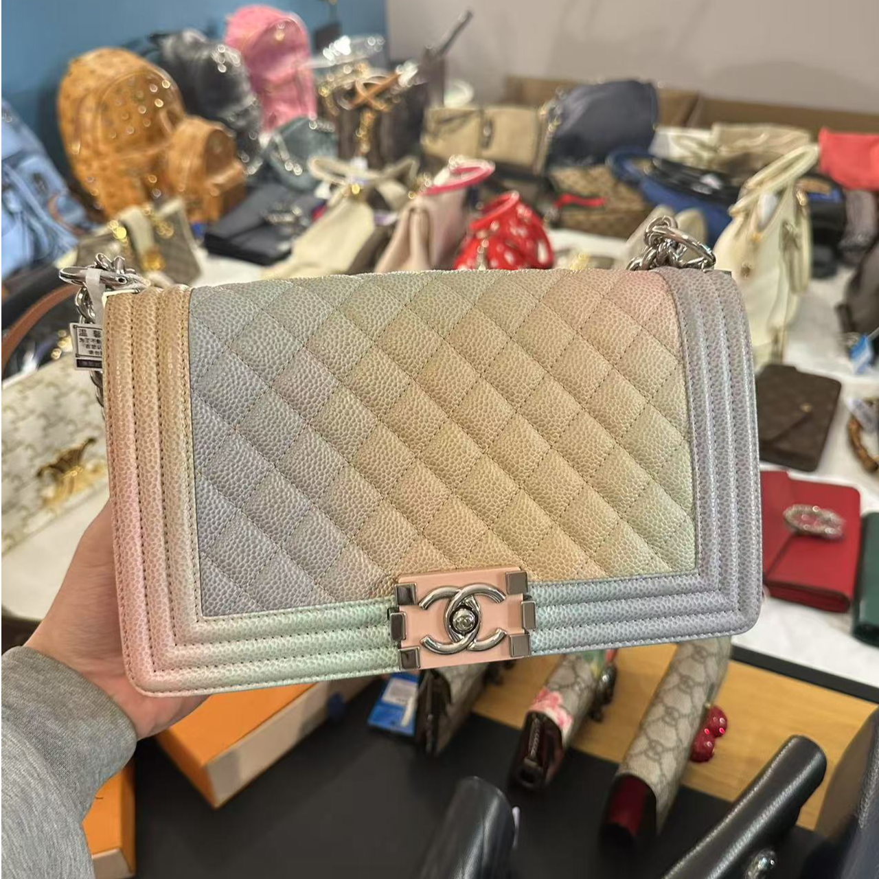99新 Chanel/香奈儿 糖果Leboy中号/云海包展放大漏