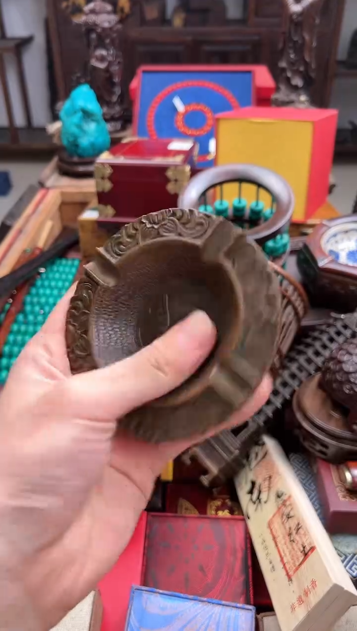 --------瓷---------