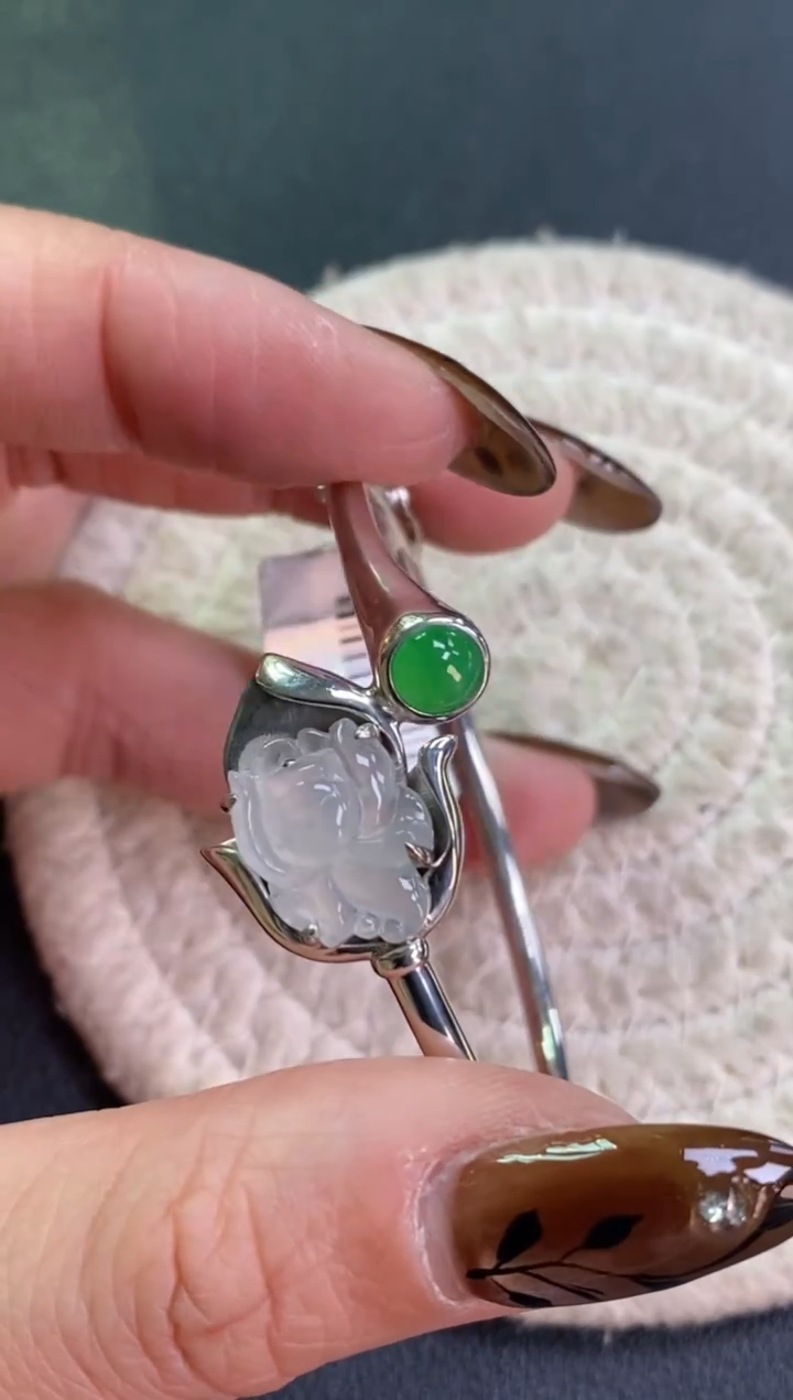 颈饰银S925镶嵌翡翠净货18193