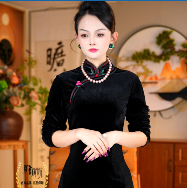 旷美旗韵丝绒网红七分袖低开衩常规款长袖旗袍气质金丝加厚冬季