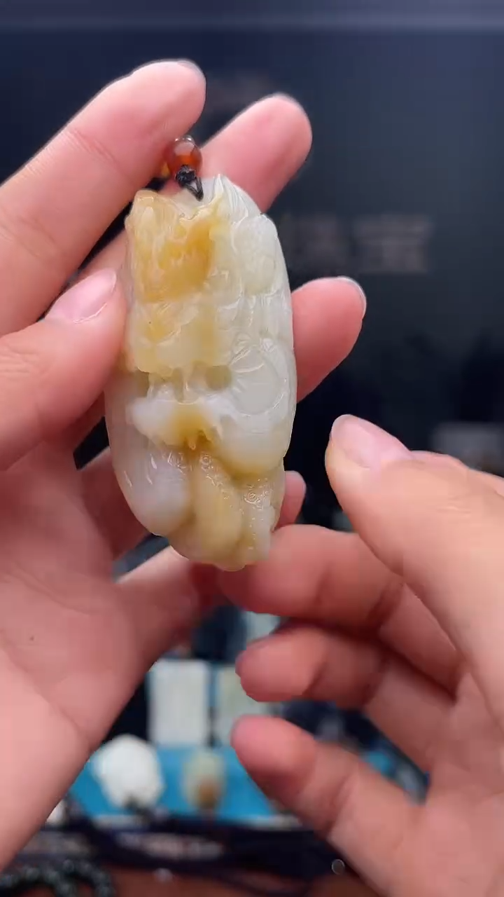 未镶嵌和田玉挂件1