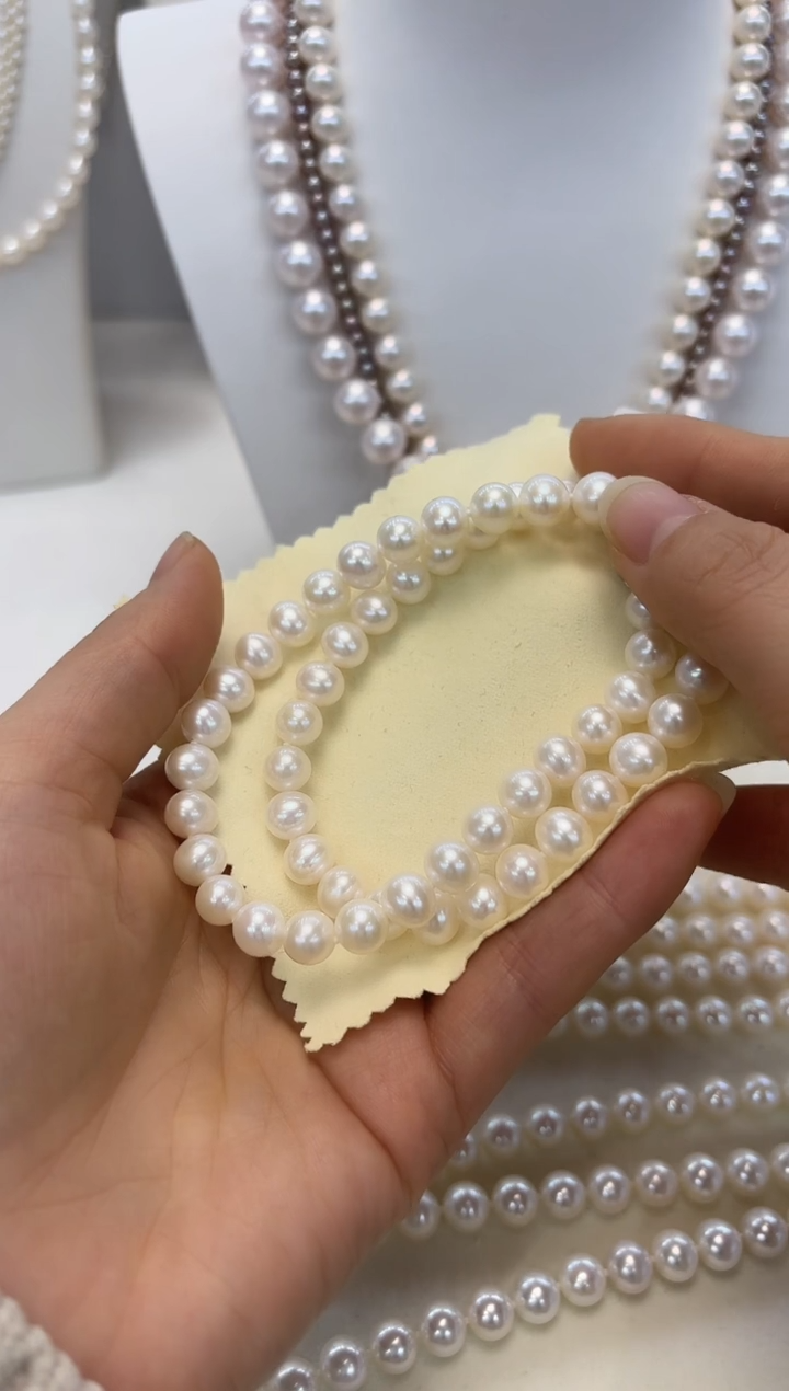 【闪购商品】淡水珍珠颈饰银S925镶嵌7.5-8.5mm无核白珠项链