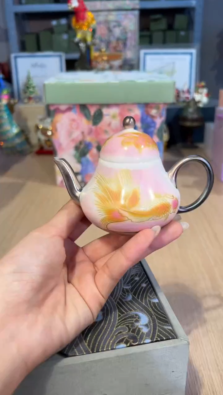 【闪购商品】杯47年年有鱼小壶（粉）