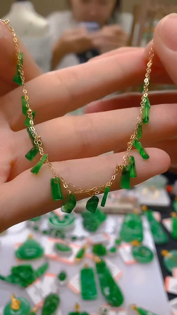 翡翠18K金镶嵌颈饰24小时鉴赏期 超时不退不换