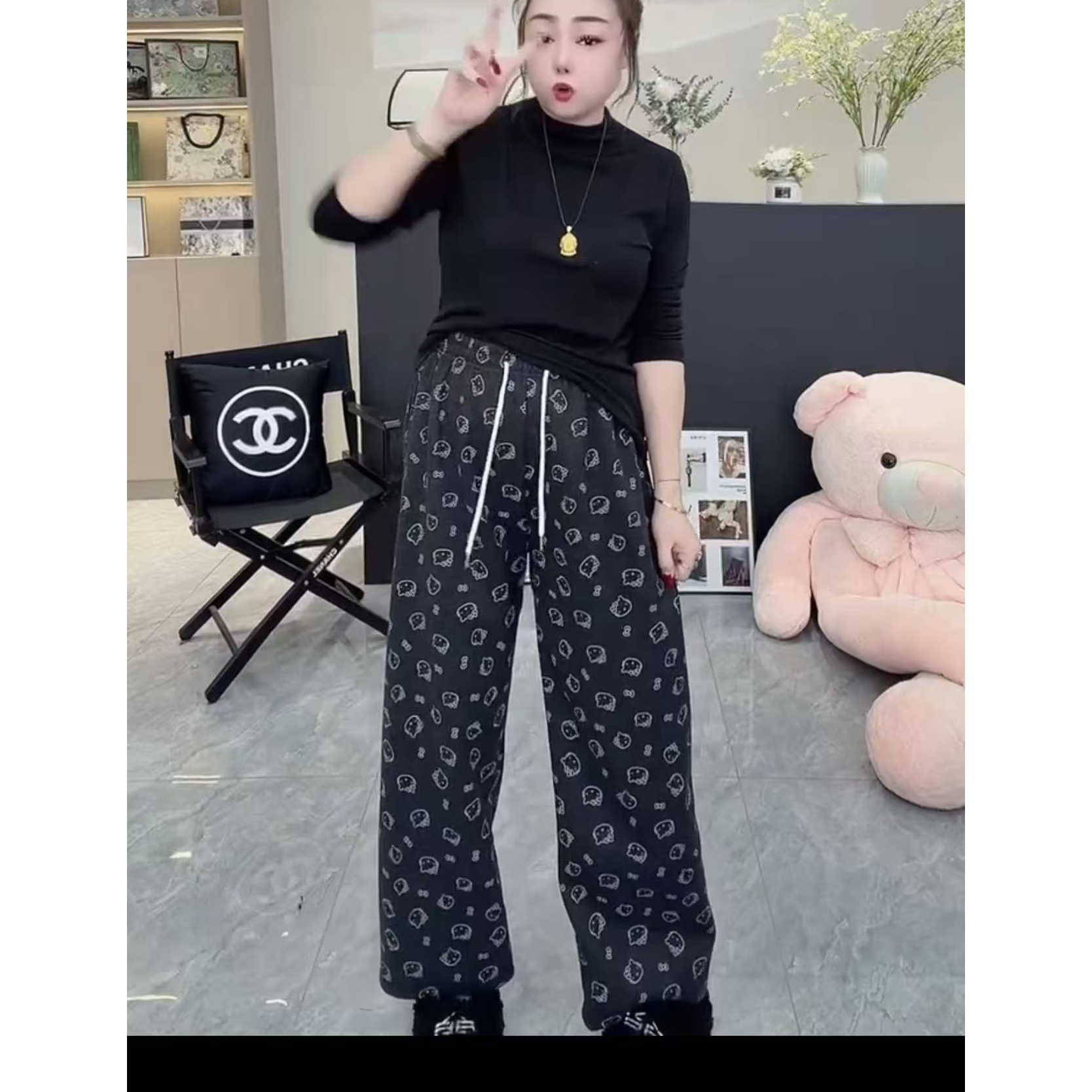 胖MM冬季新款家厚厚绒阔小猫咪腿裤