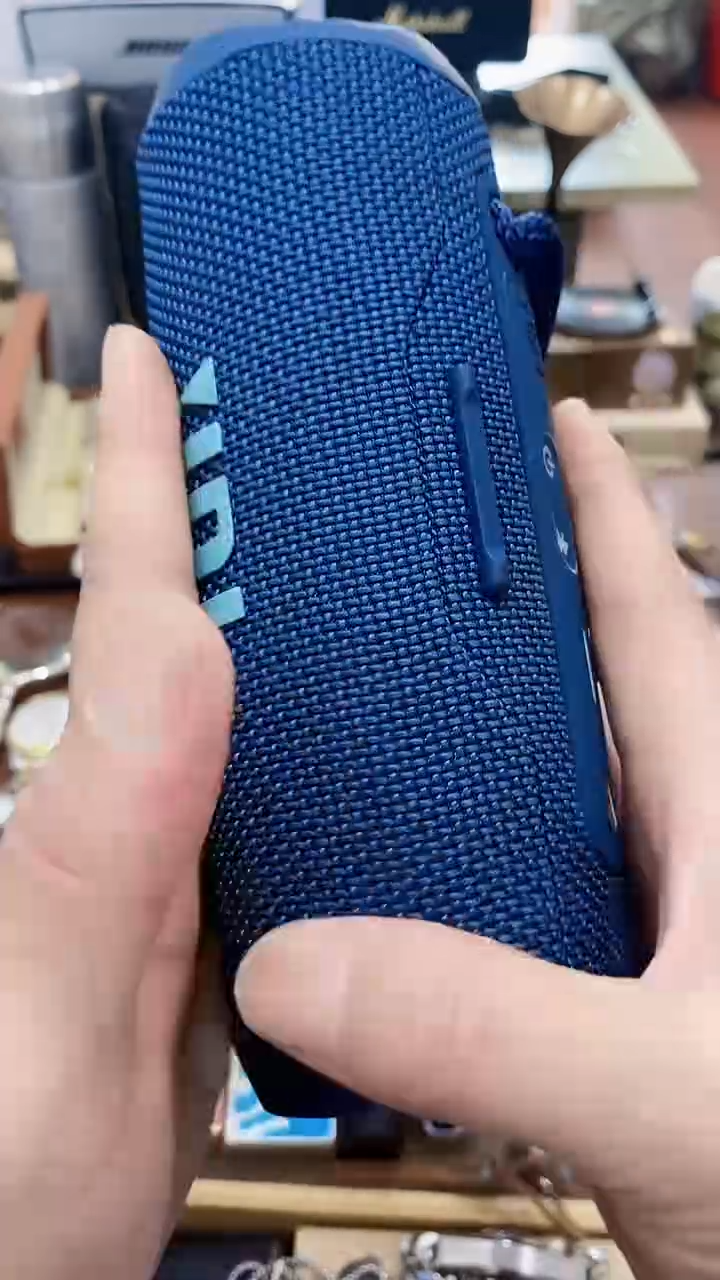 瓷片闪购商品 如图所示