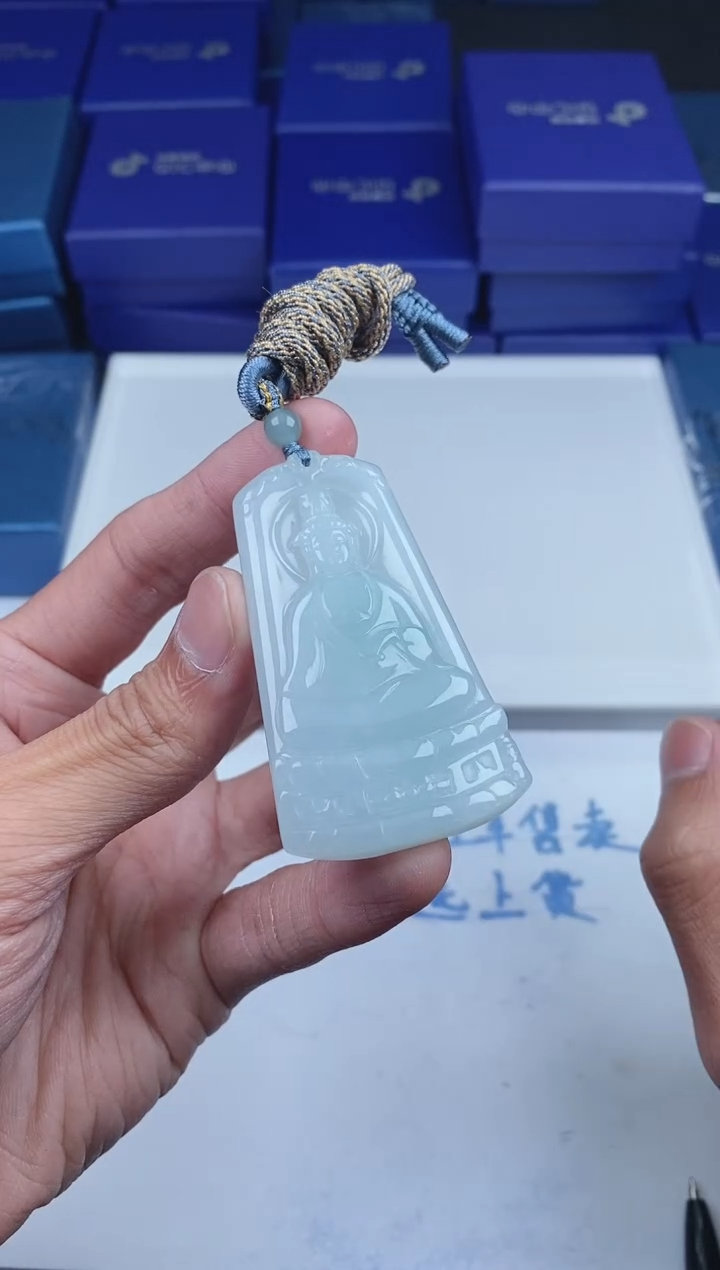 翡翠未镶嵌颈饰111111111