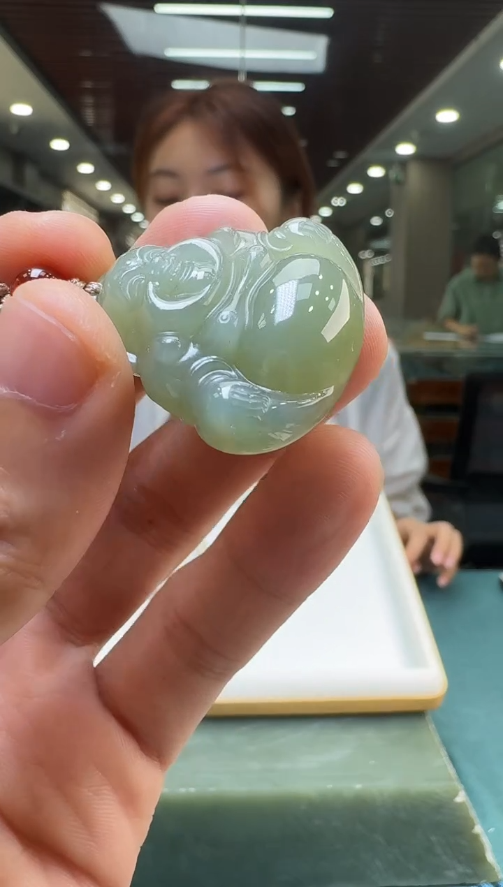 和田玉未镶嵌颈饰约30mm佛公/配绳