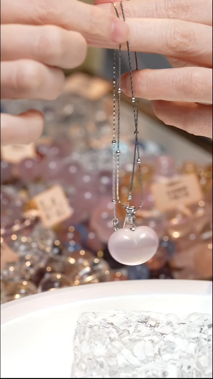 吊坠(赠链)未镶嵌水晶粉水晶吊坠·MM0025NOV045G127