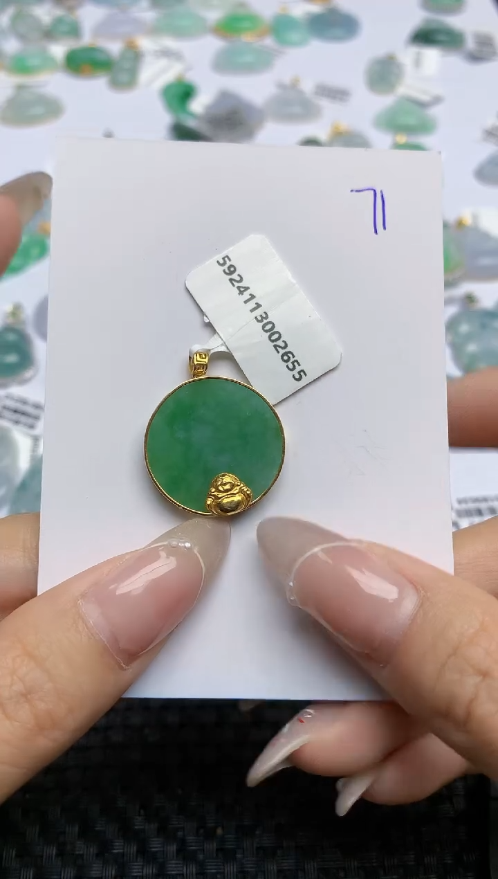 【闪购商品】翡翠颈饰18K金镶嵌天然翡翠A货