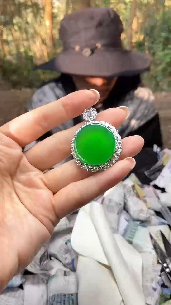 满色吊坠 所见即所得！