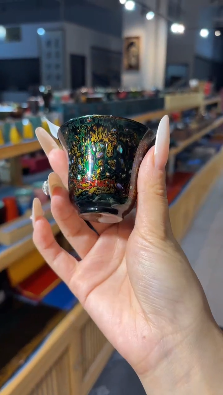 【闪购商品】@@LA         223