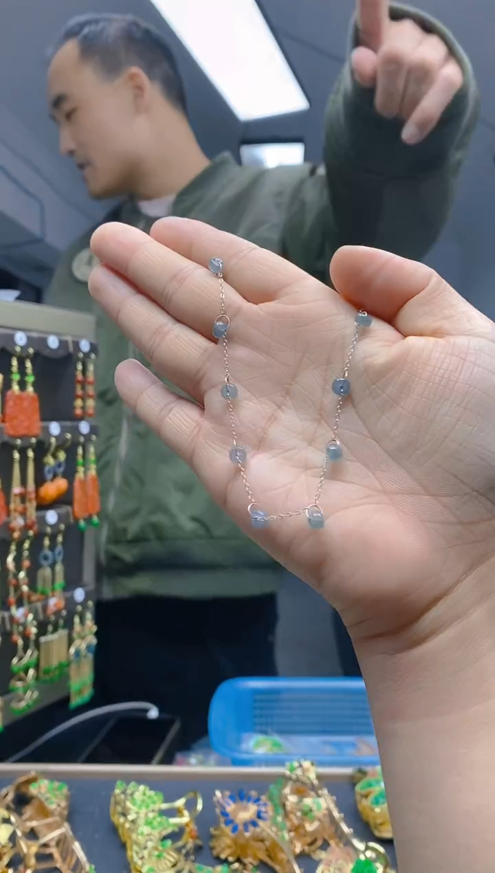 【闪购商品】翡翠耳饰银S925镶嵌303翡翠手链