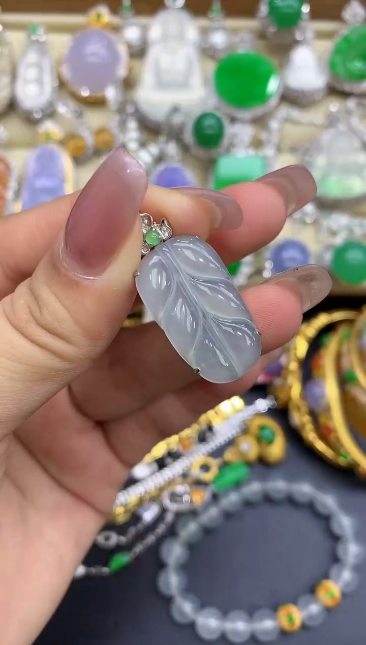 颈饰18K金镶嵌翡翠166-中国好珍宝