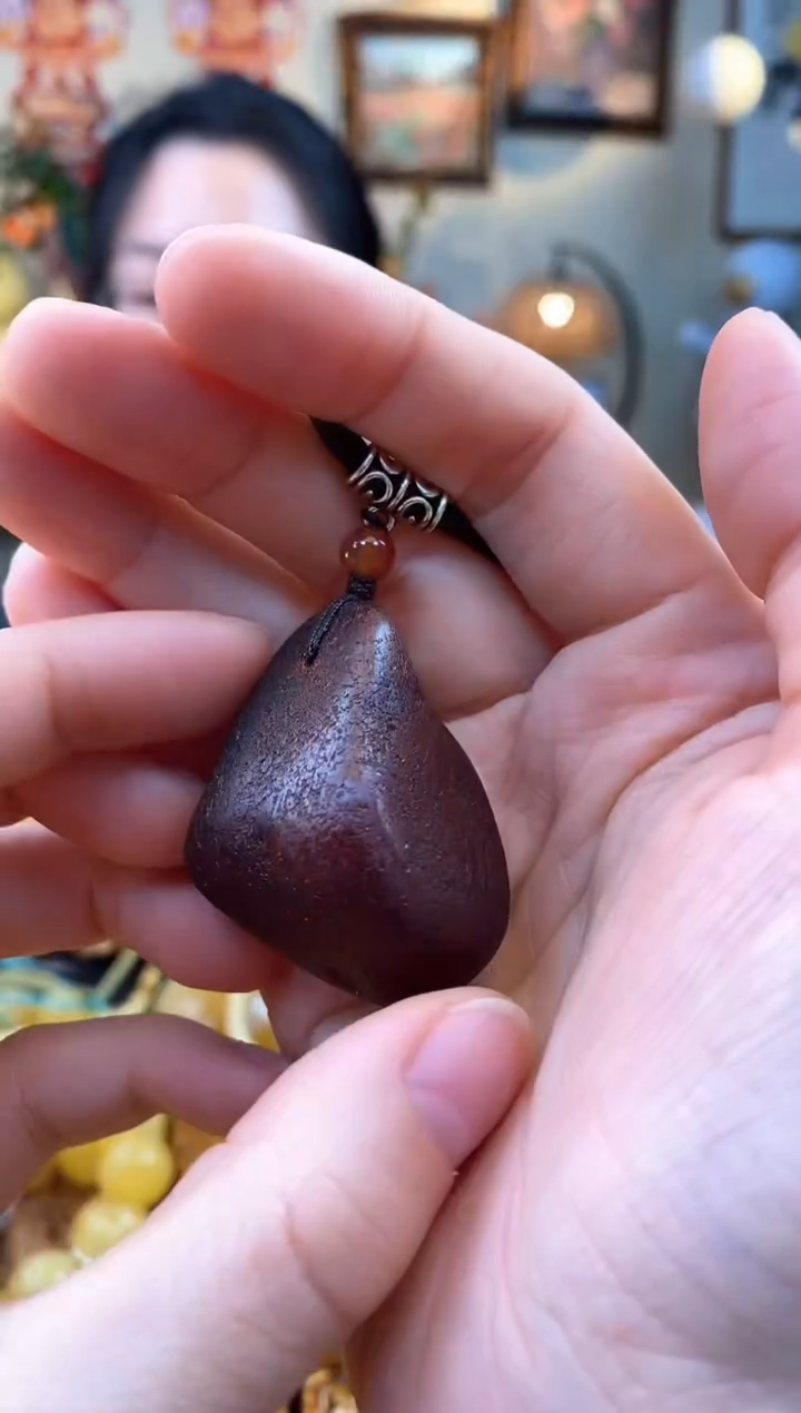 【闪购商品】琥珀颈饰未镶嵌吊坠