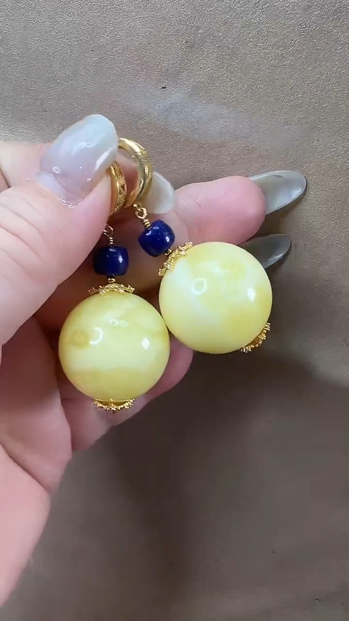 琥珀颈饰未镶嵌耳环