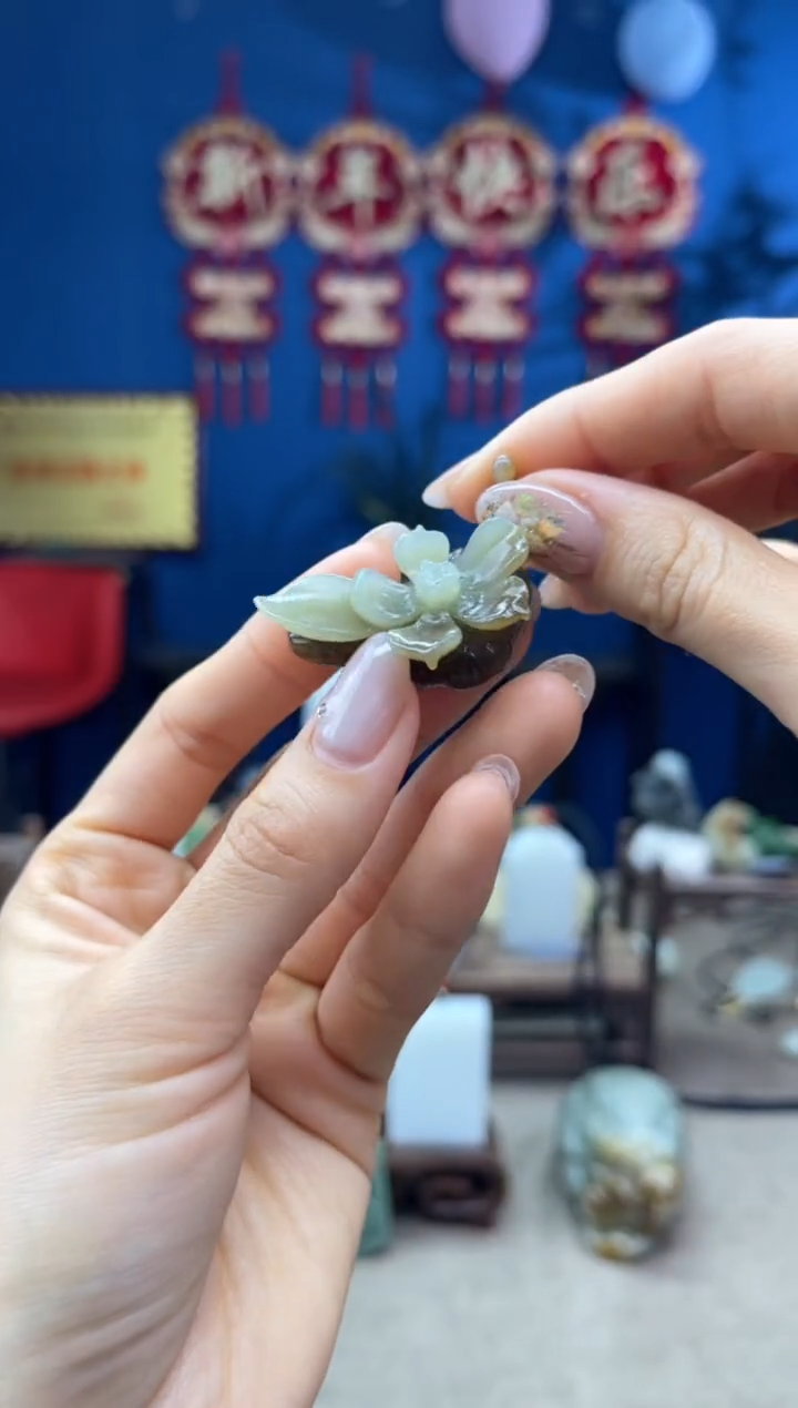 【闪购商品】和田玉颈饰未镶嵌1