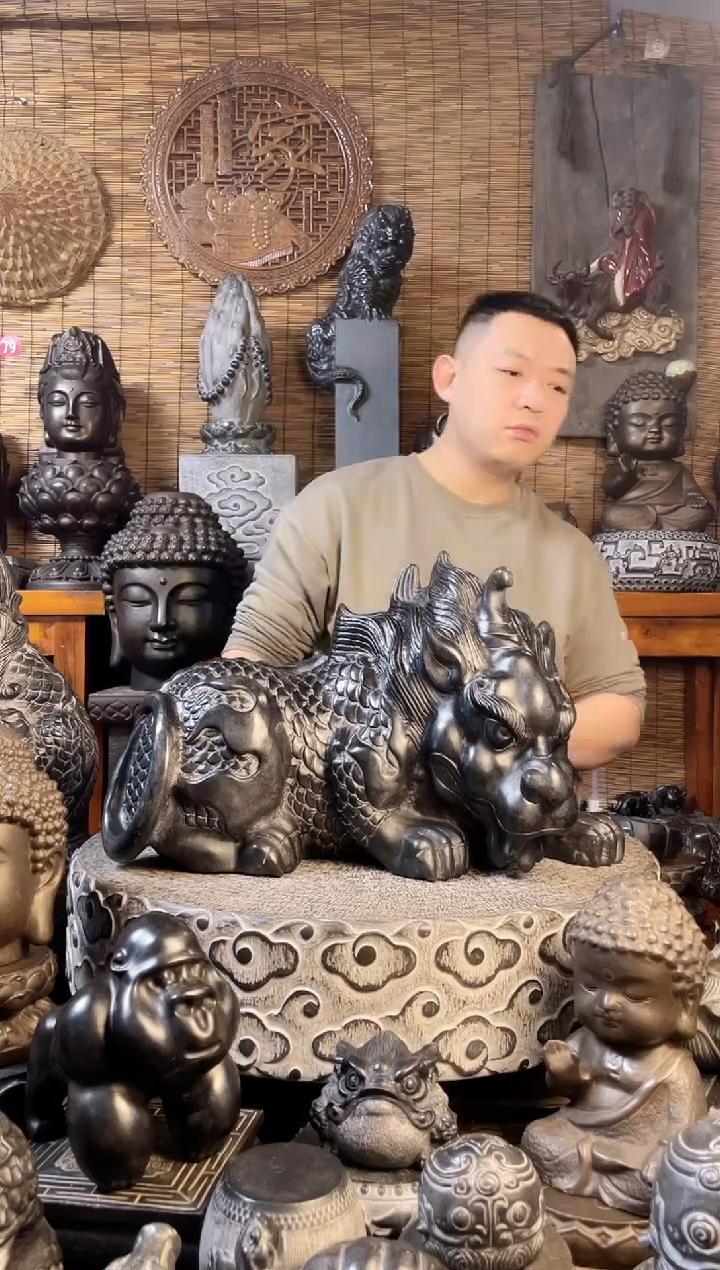 【闪购商品】52趴兽天然青石雕刻