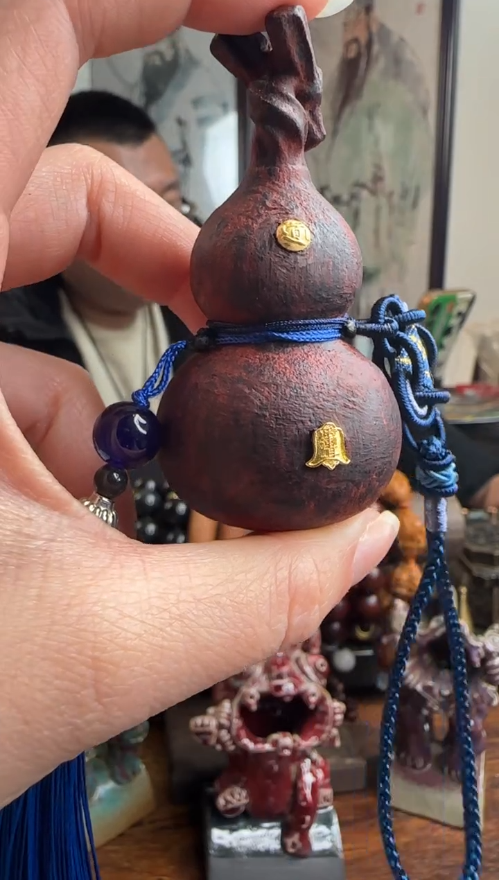 【闪购商品】紫红油降真大葫芦 宣纸