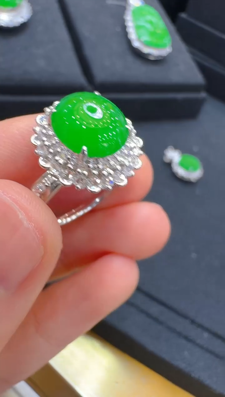 翡翠戒指18K金镶嵌多样性团购发一件